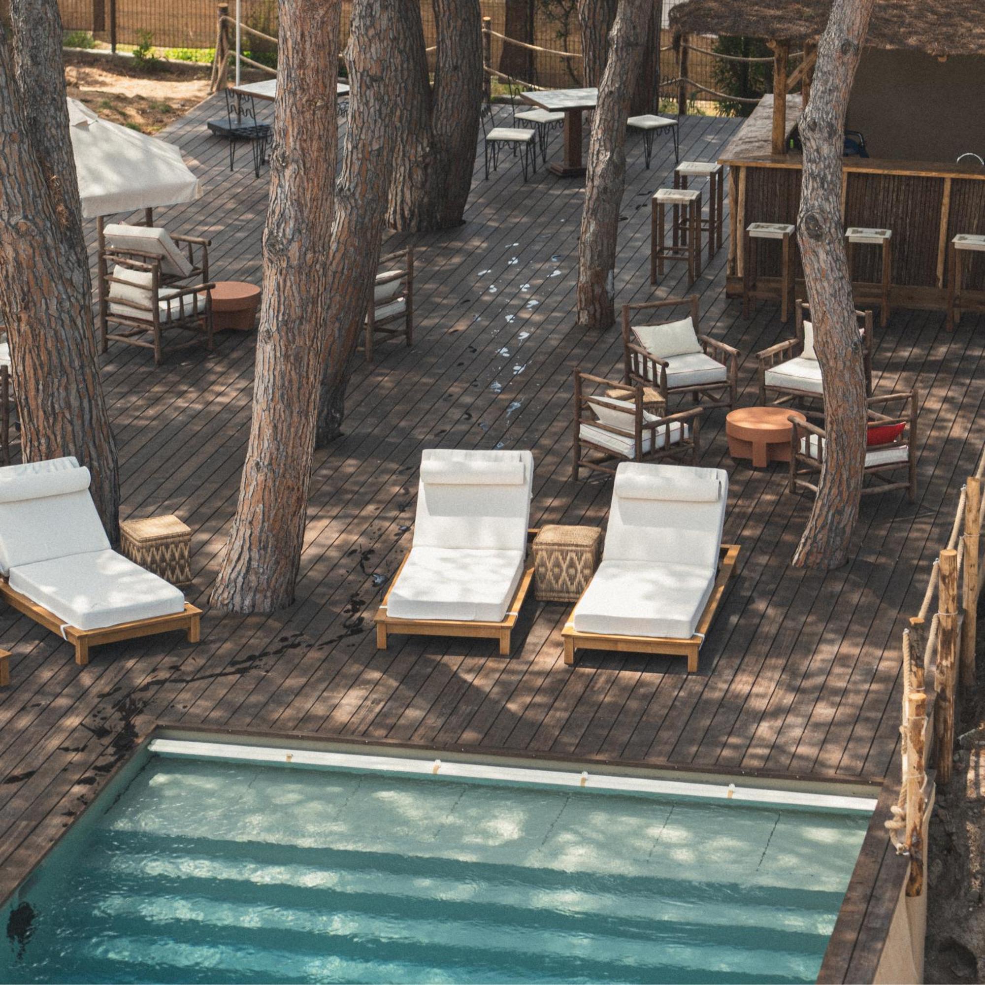 Boutique Hotel Responsable Et Restaurant Basgi Basgi Saint-Florent  Exteriör bild