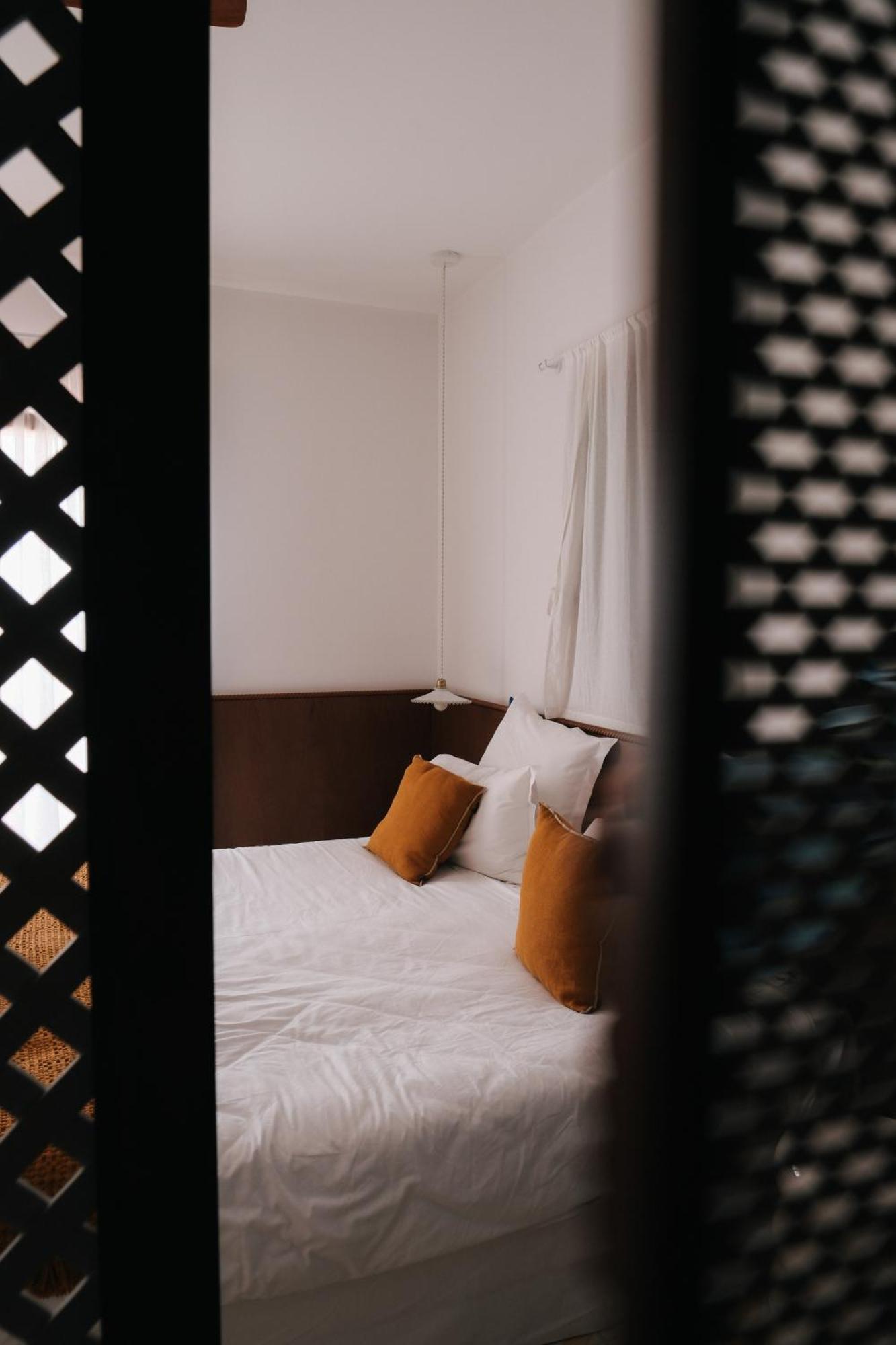 Boutique Hotel Responsable Et Restaurant Basgi Basgi Saint-Florent  Exteriör bild